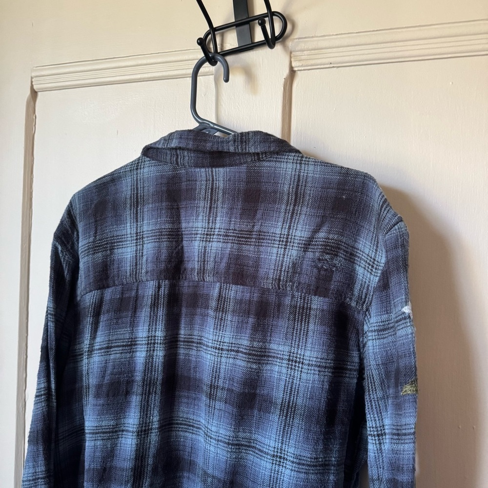 American Eagle Distressed Flannel with Flower Patches - Picture 8 of 9